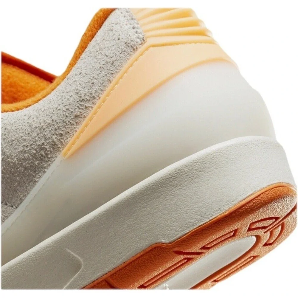 (26/B4))Size 17 - Air Jordan 2 Retro Low Melon Tint